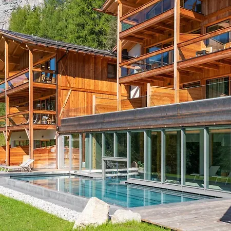 Dolomiti Alvera Hotel 3*
