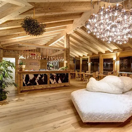 Dolomiti Alvera Hotel