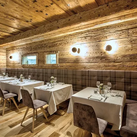 Dolomiti Alvera Hotel 3*