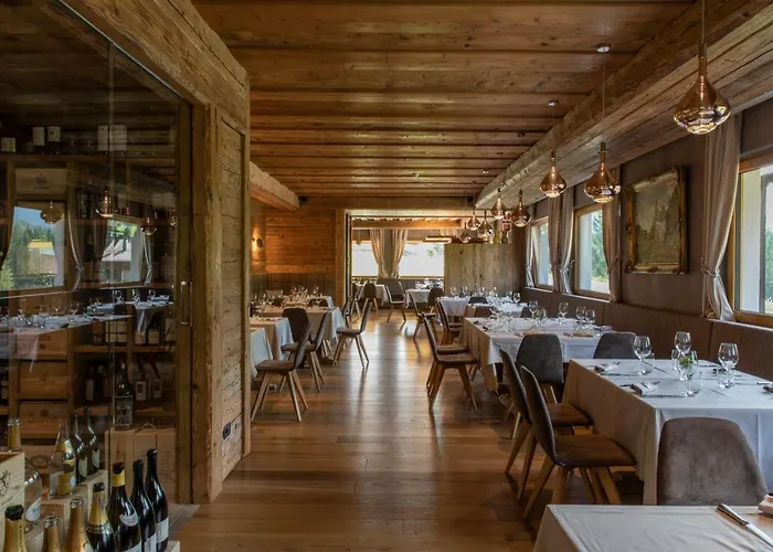 Szálloda Dolomiti Alvera Cortina dʼAmpezzo