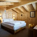 Dolomiti Alvera 3*
