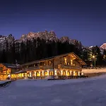 Dolomiti Alvera 3*