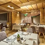 酒店 Dolomiti Alvera 科尔蒂纳丹佩佐